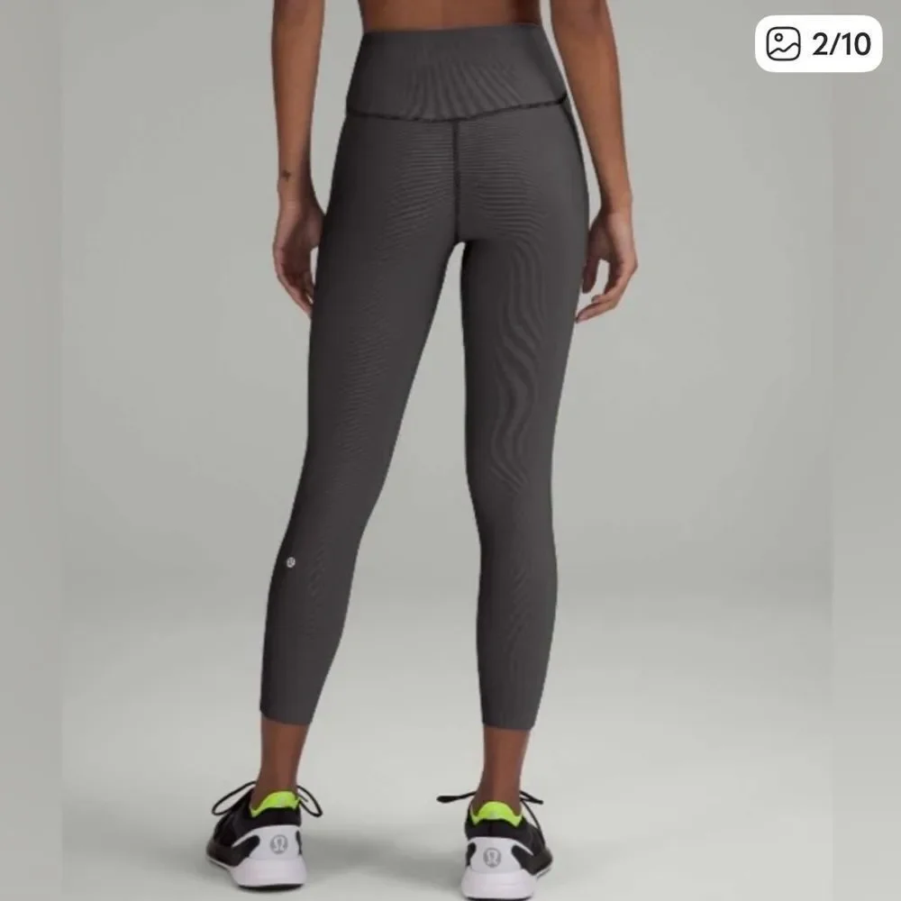 Lululemon Base Pace High Rise Tight Legging Two Toned Ribbed Black Womens 8